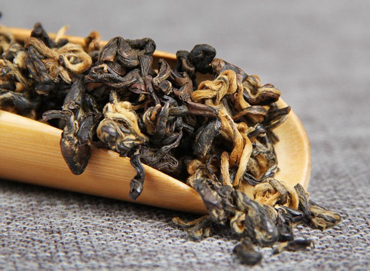 Китайський чорний чай Дянь Хун 80 г, червоний улун Yunnan Dianhong tea 2024 року 0687 фото